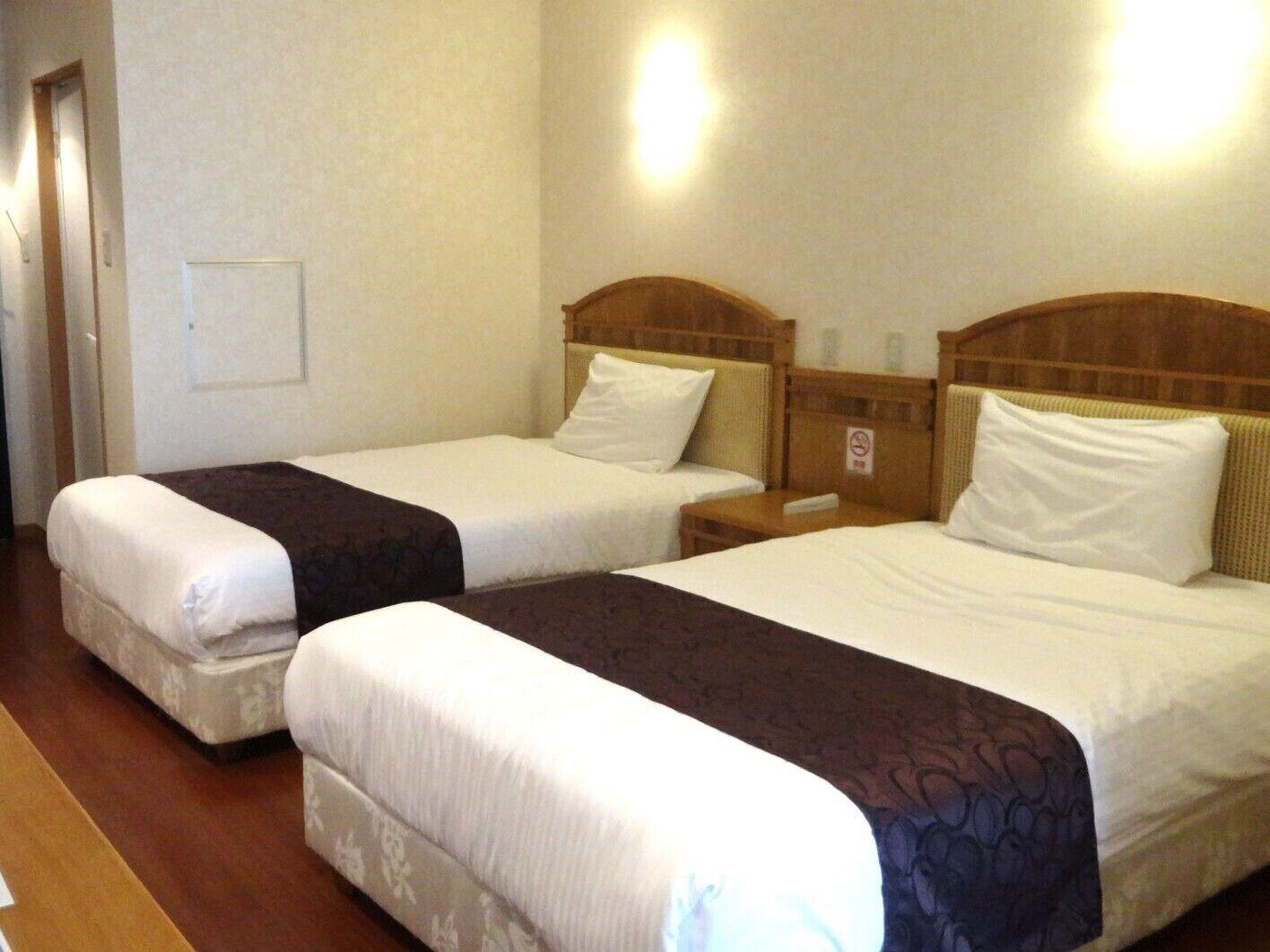 Hotel Castlevillage Miyakojima Екстер'єр фото