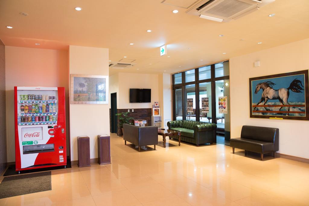 Hotel Castlevillage Miyakojima Екстер'єр фото