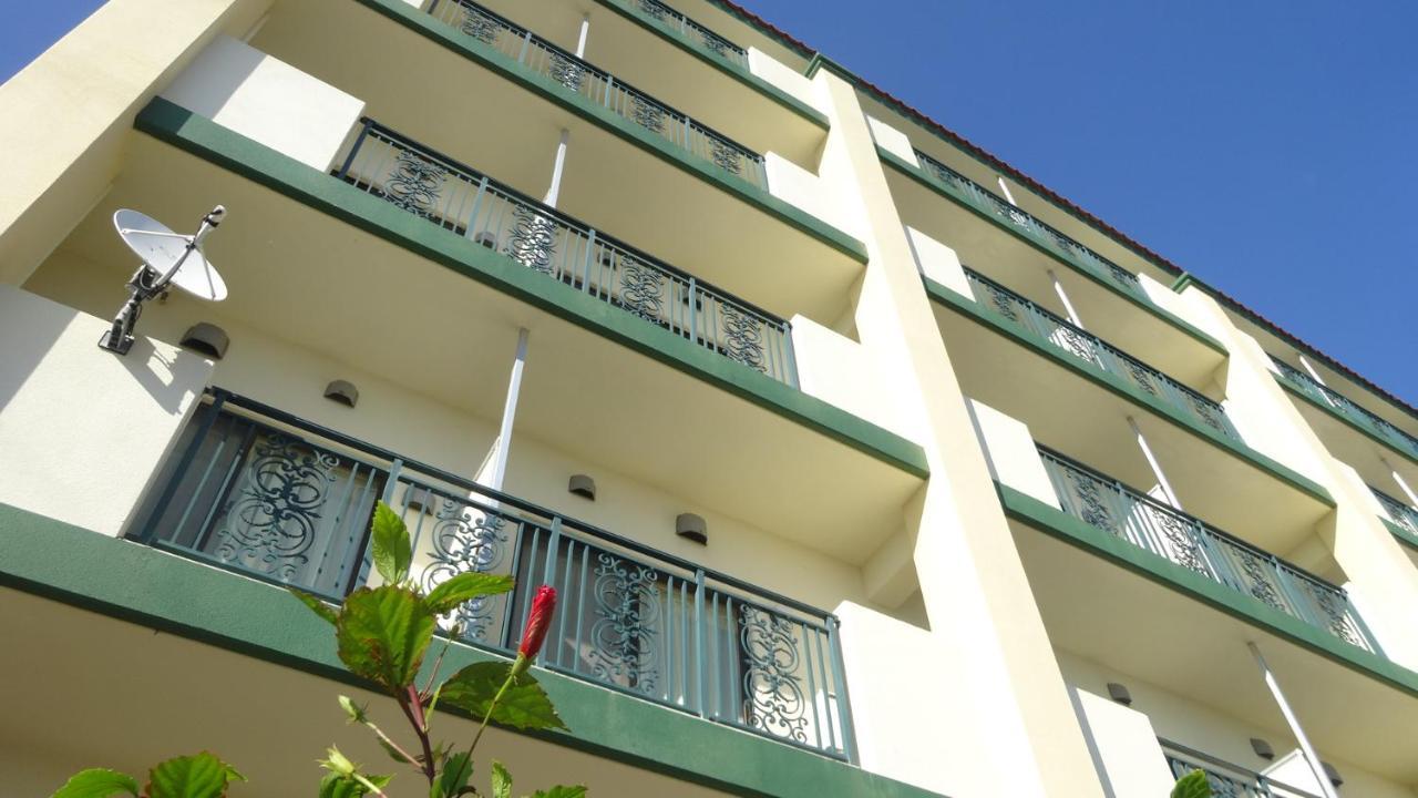 Hotel Castlevillage Miyakojima Екстер'єр фото